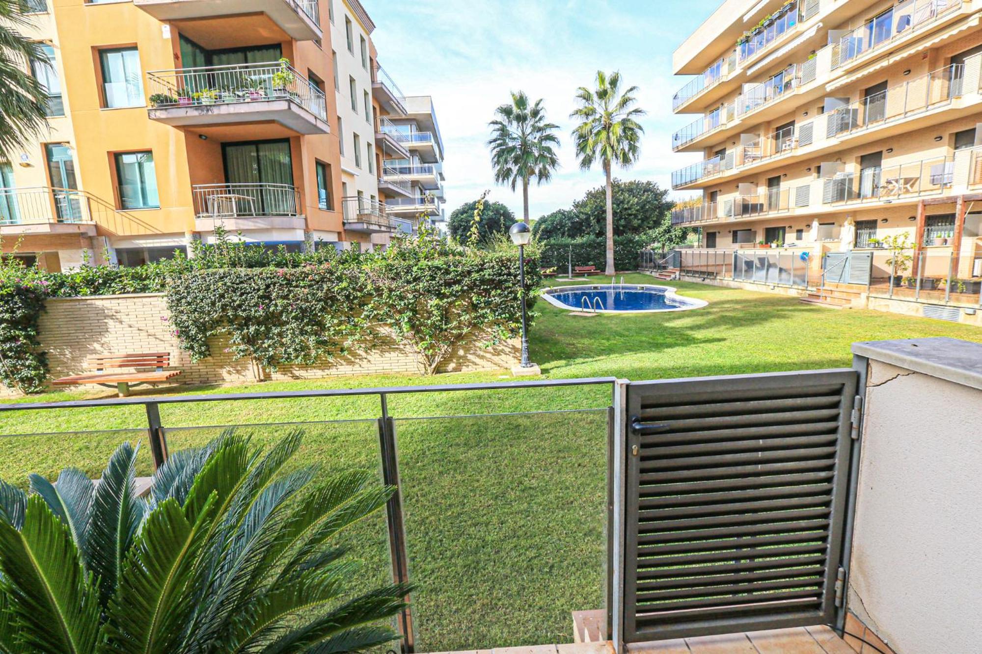 Marina Bjs D - Solo Familias Apartment Cambrils Bagian luar foto