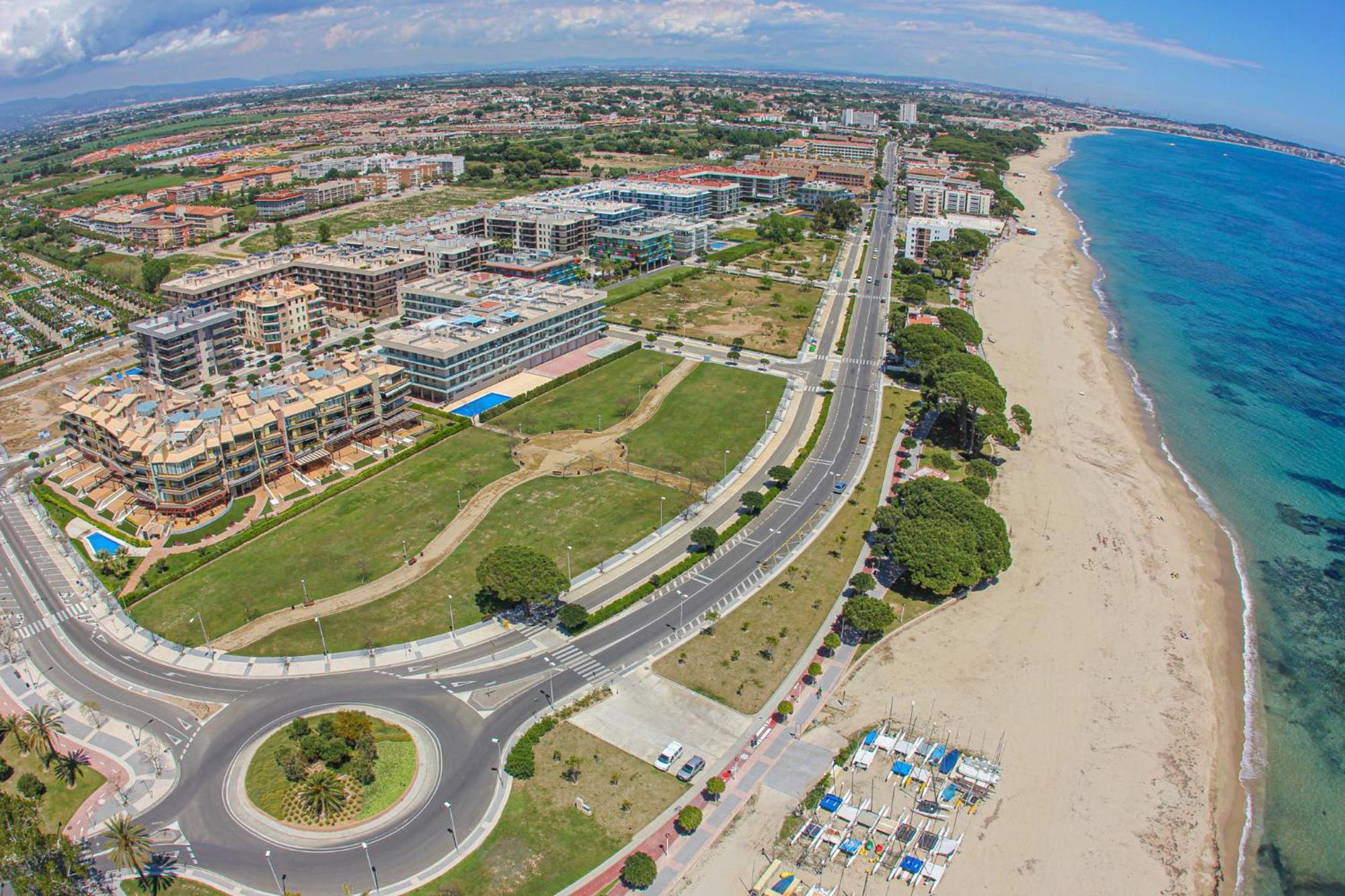 Marina Bjs D - Solo Familias Apartment Cambrils Bagian luar foto