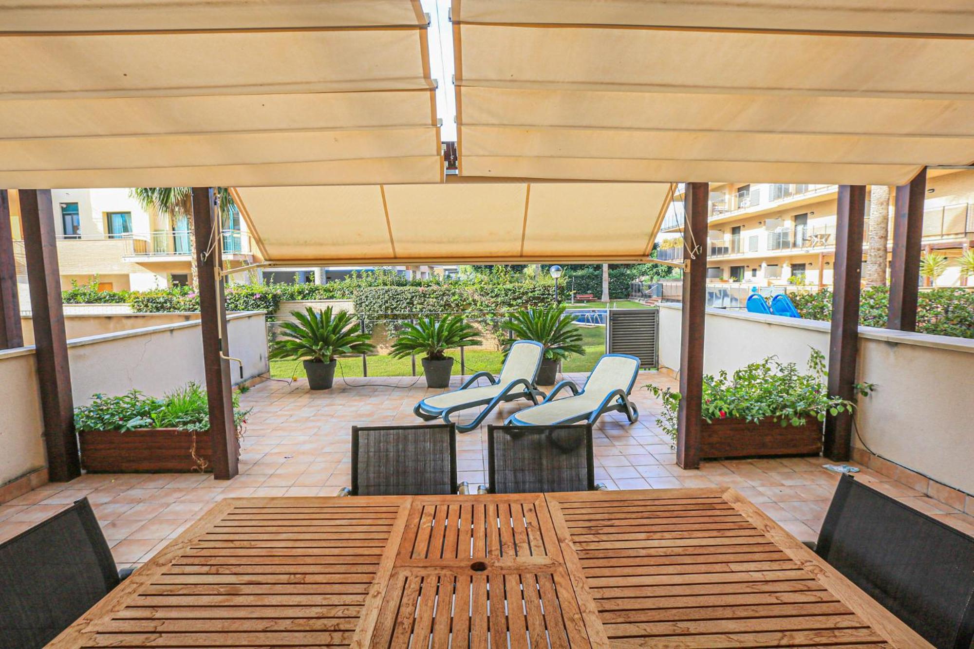 Marina Bjs D - Solo Familias Apartment Cambrils Bagian luar foto